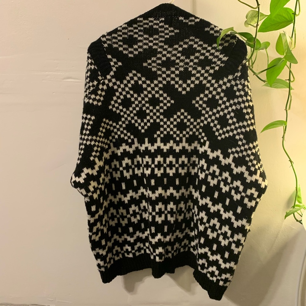 Black and White Iris Cardigan